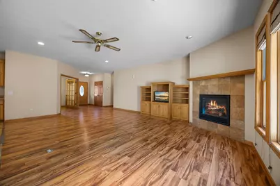 33480 Hemingway Avenue, Stacy, MN 55079 - Photo 8