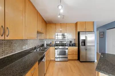 929 Portland Ave #2408, Minneapolis, MN 55404 - Photo 4