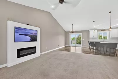 4268 NW Genevieve Place NW, Rochester, MN 55901 - Photo 4