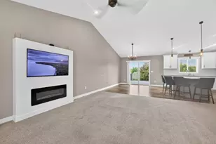 4268 NW Genevieve Pl NW, Rochester, MN 55901 - Photo 4