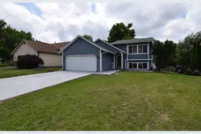 4743 Ridgewind Trail, Eagan, MN 55122 - Photo 2
