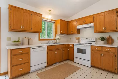 121 Brown Avenue S, Annandale, MN 55302 - Photo 10