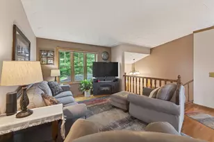 13625 Zarthan Ave S, Savage, MN 55378 - Photo 4