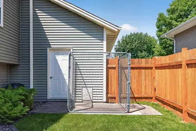 13625 Zarthan Avenue S, Savage, MN 55378 - Photo 10