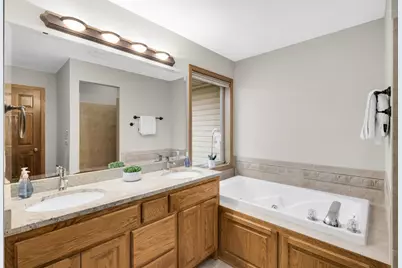1805 Creek Lane, Northfield, MN 55057 - Photo 30
