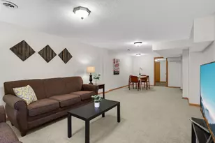 7934 Chesshire Ln N, Maple Grove, MN 55311 - Photo 34