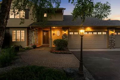 7934 Chesshire Lane N, Maple Grove, MN 55311 - Photo 2