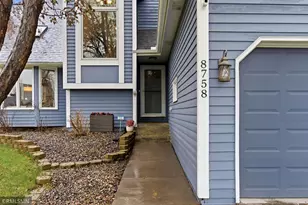 8758 Dallas Ln N, Maple Grove, MN 55369 - Photo 4