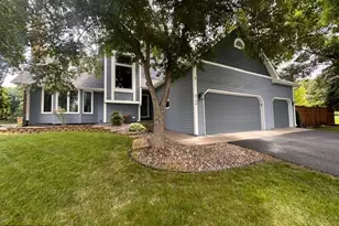 8758 Dallas Ln N, Maple Grove, MN 55369 - Photo 8