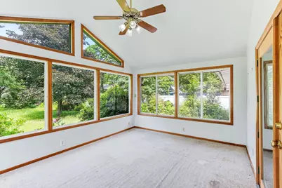 10608 Upton Avenue S, Bloomington, MN 55431 - Photo 10