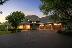 914 Jewel Ave N, Lake Elmo, MN 55042 - Photo 1