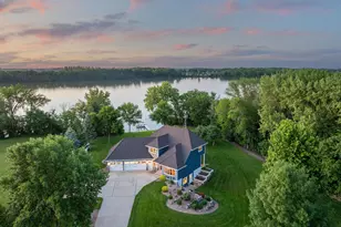 16 Lake Shore Dr, Sherburn, MN 56171 - Photo 1