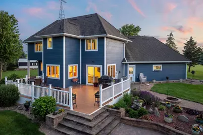 16 Lake Shore Drive, Sherburn, MN 56171 - Photo 4