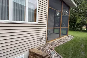 106 Whispering Ln, Winona, MN 55987 - Photo 36