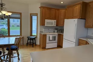 106 Whispering Ln, Winona, MN 55987 - Photo 4