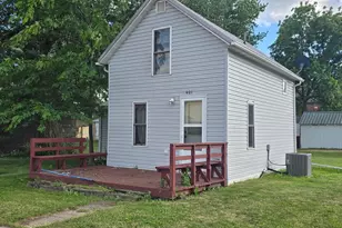 401 10th St, Brewster, MN 56119 - Photo 2