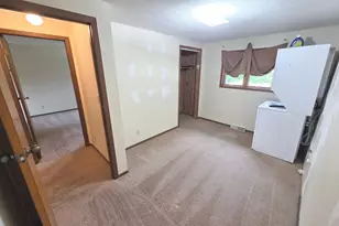 105 Silver St W, Mapleton, MN 56065 - Photo 6