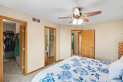 517 Upland Road NW, Saint Michael, MN 55376 - Photo 14