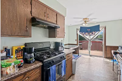 980 Jessamine Avenue E, Saint Paul, MN 55106 - Photo 8