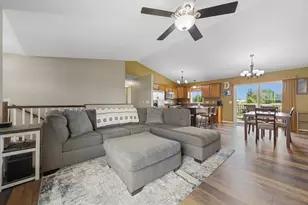 315 Hazeltine Ave NE, Owatonna, MN 55060 - Photo 10