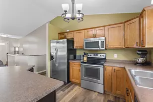 315 Hazeltine Ave NE, Owatonna, MN 55060 - Photo 12