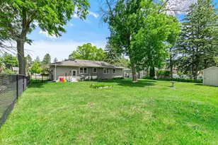 512 Woodley St E, Northfield, MN 55057 - Photo 36