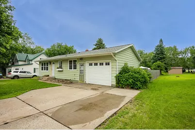 516 2nd Avenue NE, Long Prairie, MN 56347 - Photo 2