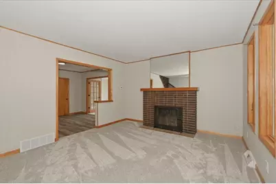 5514 Baxter Avenue, Superior, WI 54880 - Photo 4