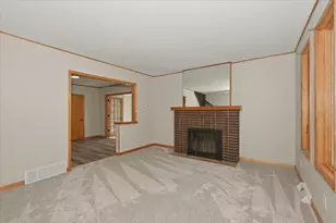 5514 Baxter Ave, Superior, WI 54880 - Photo 4