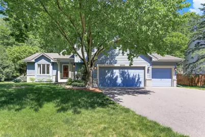 15505 Bryant Avenue S, Burnsville, MN 55306 - Photo 2