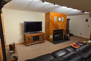 703 16th St E, International Falls, MN 56649 - Photo 12