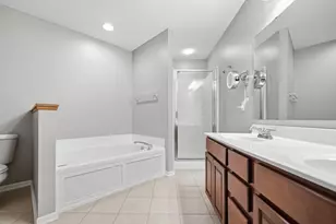 9796 Cupola Ln, Eden Prairie, MN 55347 - Photo 16