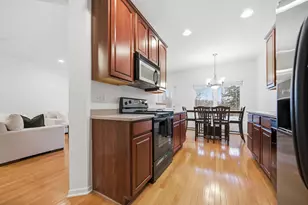 9796 Cupola Ln, Eden Prairie, MN 55347 - Photo 8