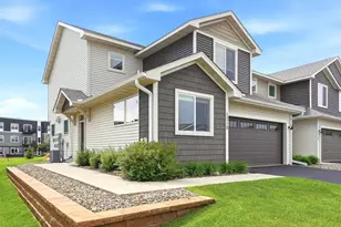 1710 Southpoint Ln, Hudson, WI 54016 - Photo 2