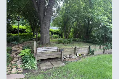 233 W McKinley Street, Owatonna, MN 55060 - Photo 4