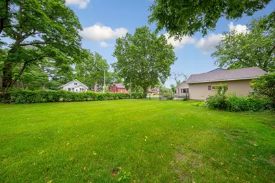 806 5th Street NW, Faribault, MN 55021 - Photo 10