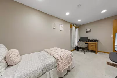 806 5th Street NW, Faribault, MN 55021 - Photo 16