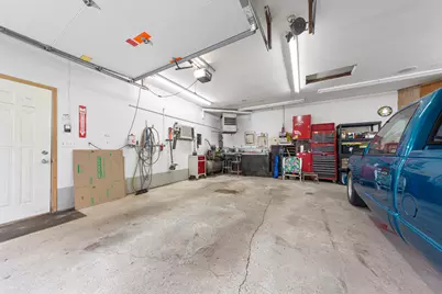 806 5th Street NW, Faribault, MN 55021 - Photo 24