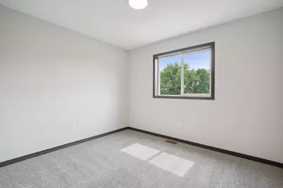 21349 Cottonwood Street NW, Oak Grove, MN 55011 - Photo 36