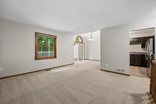 4154 Meadowlark Way, Eagan, MN 55122 - Photo 10