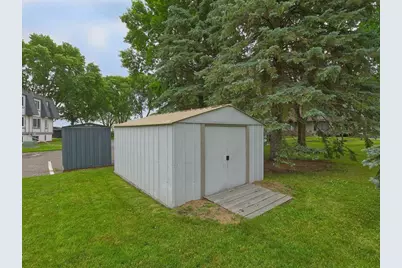 561 Kingsley Street S, Winsted, MN 55395 - Photo 40