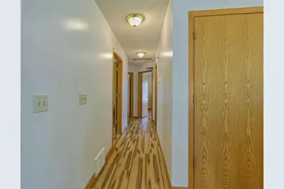 561 Kingsley Street S, Winsted, MN 55395 - Photo 12