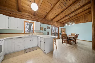 830 W Church Street, Belle Plaine, MN 56011 - Photo 10