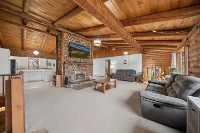 830 W Church Street, Belle Plaine, MN 56011 - Photo 6