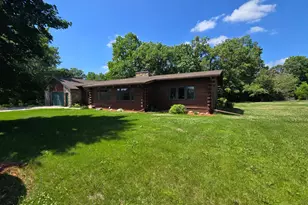 830 W Church St, Belle Plaine, MN 56011 - Photo 50
