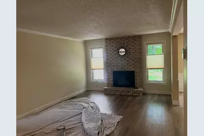 1628 Comstock Lane N, Plymouth, MN 55447 - Photo 2