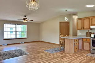 302 Central Ave S, Park Rapids, MN 56470 - Photo 8