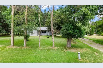 3823 259th Avenue NE, Isanti, MN 55040 - Photo 2
