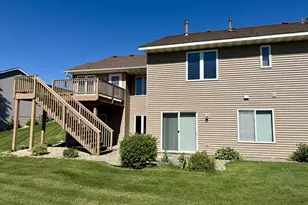 1721 Carleton Dr, Hastings, MN 55033 - Photo 4
