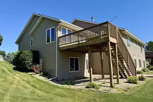 1721 Carleton Dr, Hastings, MN 55033 - Photo 2